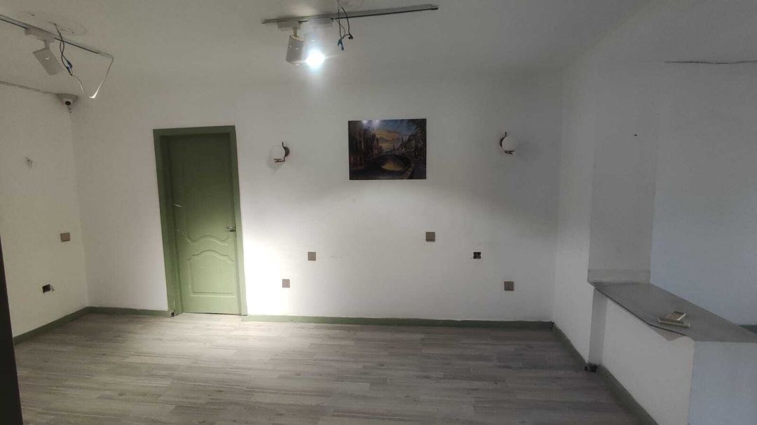 İcarəyə verilir 4 otaqlı köhnə tikili 85 m² — Mənzil, Bakı (9)