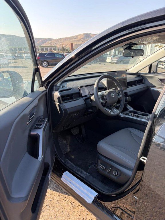 Toyota RAV4, 2.0 L, 1.6 kWh, 2026 il, yeni — Avtomobillər, Bakı (8)