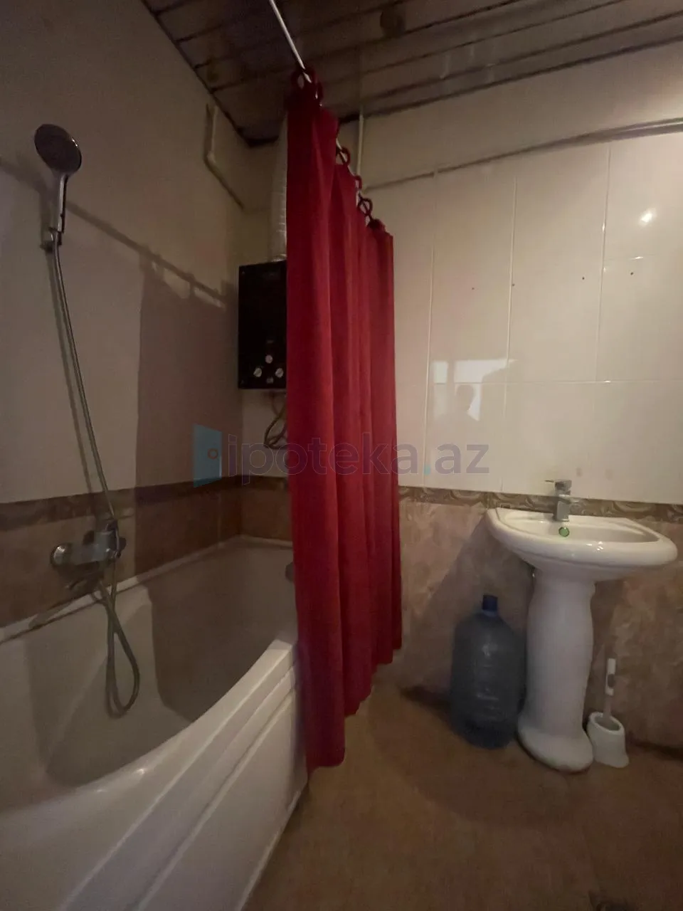 Satılır: 3 Otaq, Köhnə tikili, Yasamal r., 90.00 m² — Mənzil, Bakı (8)