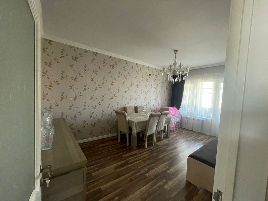Satılır 4 otaqlı köhnə tikili 120 m² — Mənzil, Bakı (2)