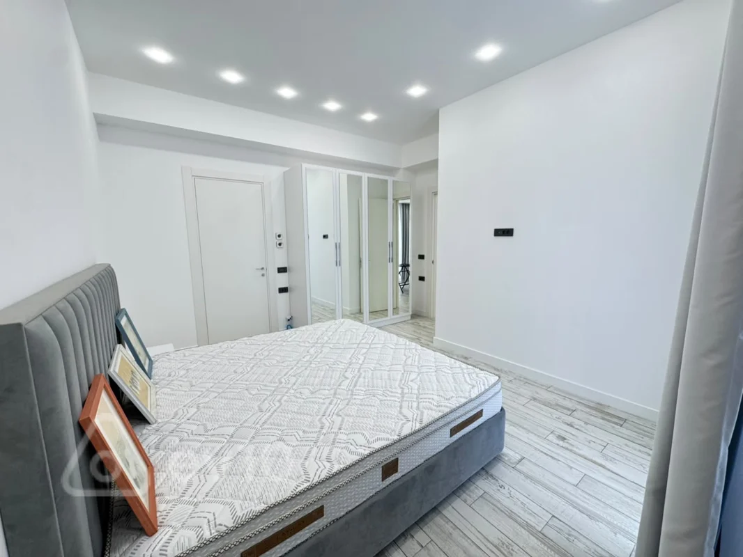 3 otaqlı mənzil, 135 m², Merkezi Bulvar — kirayə — Mənzil, Bakı (7)