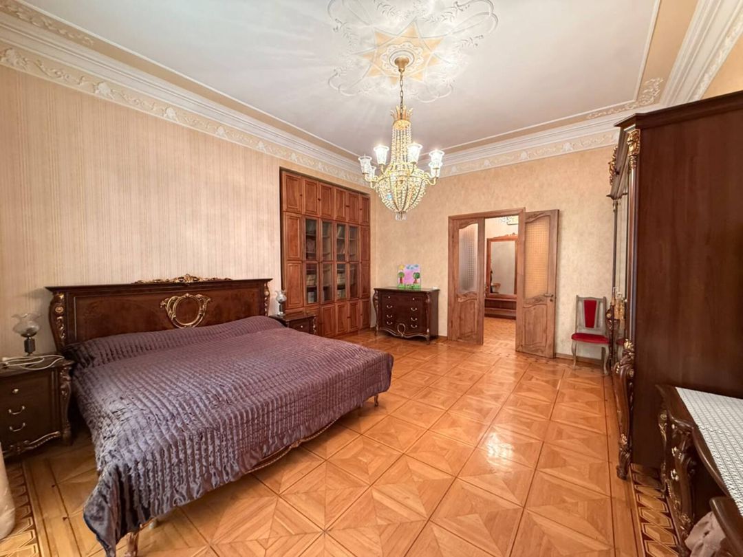 İcarəyə verilir 3 otaqlı köhnə tikili 150 m² — Mənzil, Bakı (10)