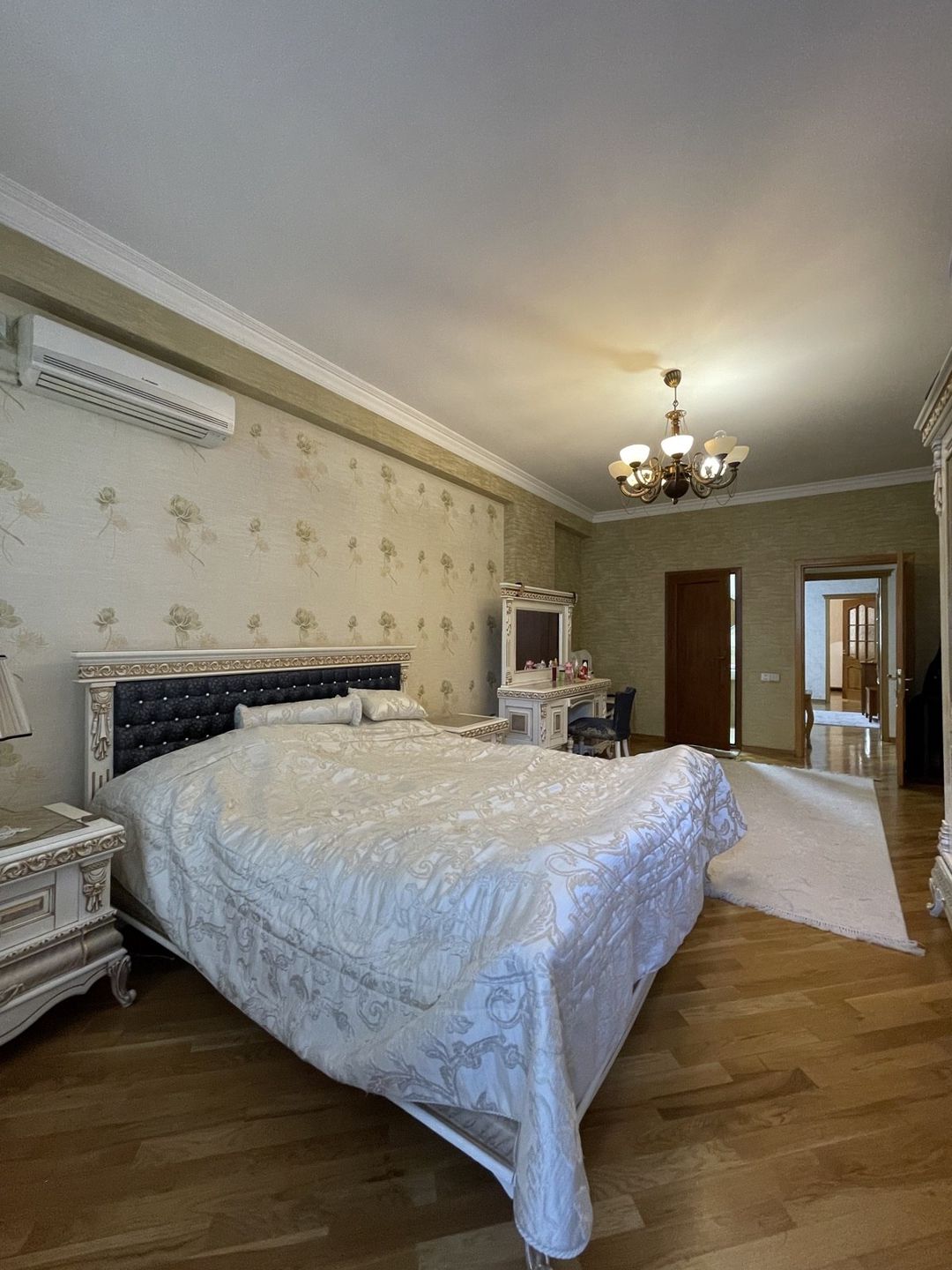 Satılır 4 otaqlı yeni tikili 140 m² — Mənzil, Bakı (11)