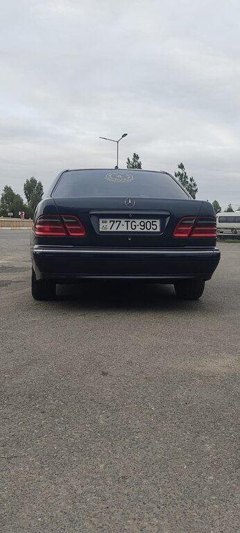 Mercedes E 240, 2.4 L, 1999 il, 480 000 km 77-TG-905 — Avtomobillər, Şirvan (3)