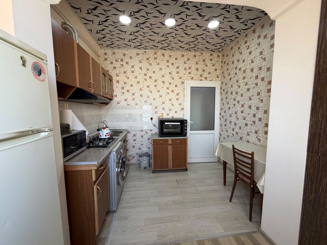 Satılır 2 otaqlı köhnə tikili 65 m² — Mənzil, Bakı (7)