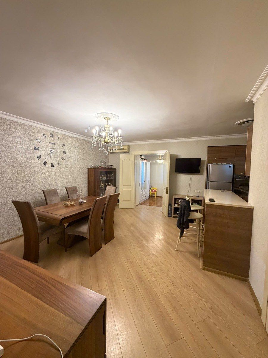 Satılır 3 otaqlı köhnə tikili 80 m² — Mənzil, Bakı