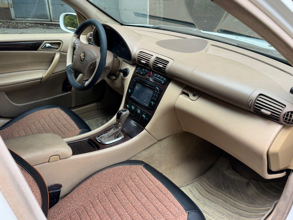 Mercedes C 240, 2.6 L, 2004 il, 284 848 km — Avtomobillər, Bakı (2)