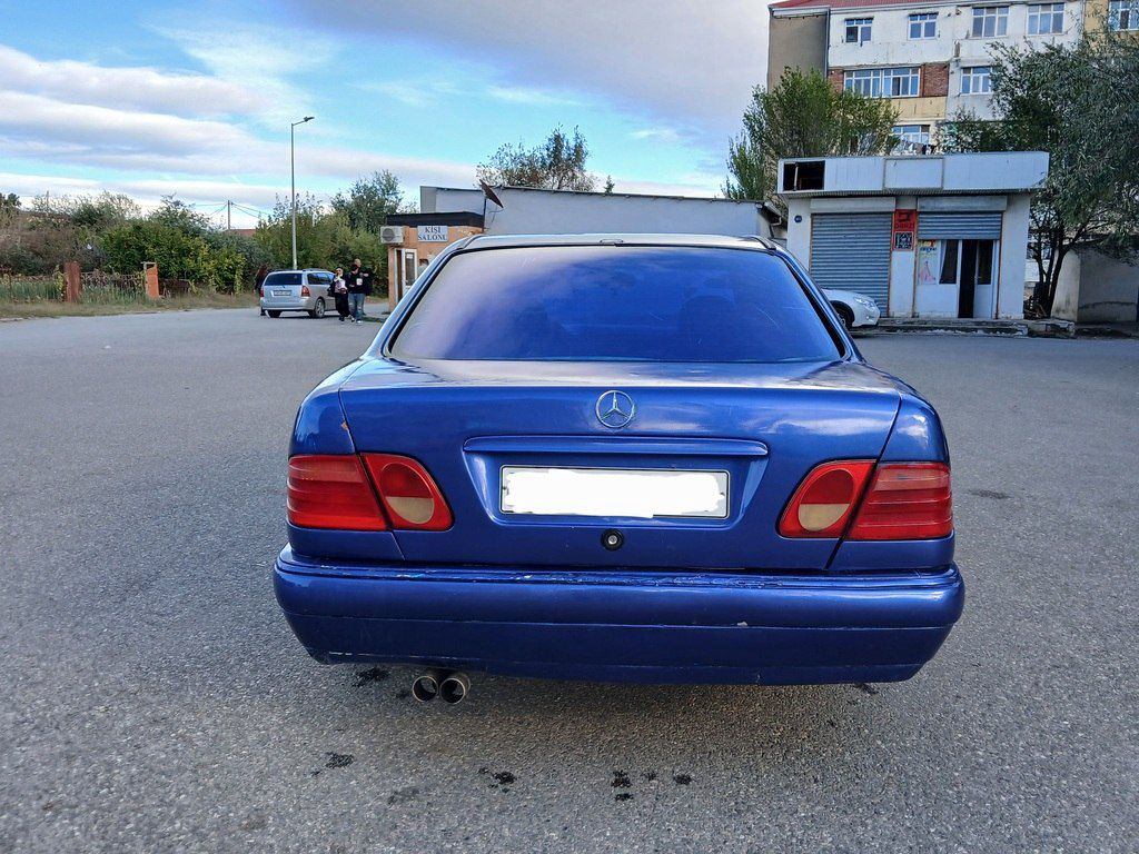 Mercedes E 200, 2.0 L, 1996 il, 326 056 km — Avtomobillər, Sumqayıt (5)