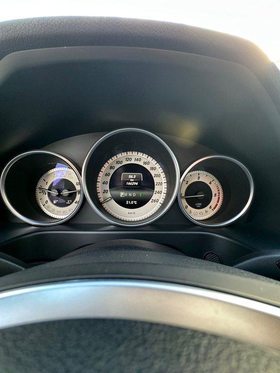 Mercedes E 220, 2.1 L, 2014 il, 166 000 km 99-US-707 — Avtomobillər, Bakı (11)