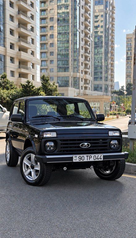 Lada (VAZ) Niva, 1.7 L, 2026 il, 7 500 km — Bakı