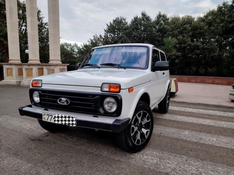 Lada (VAZ) Niva, 1.7 L, 2023 il, 119 000 km — Tovuz