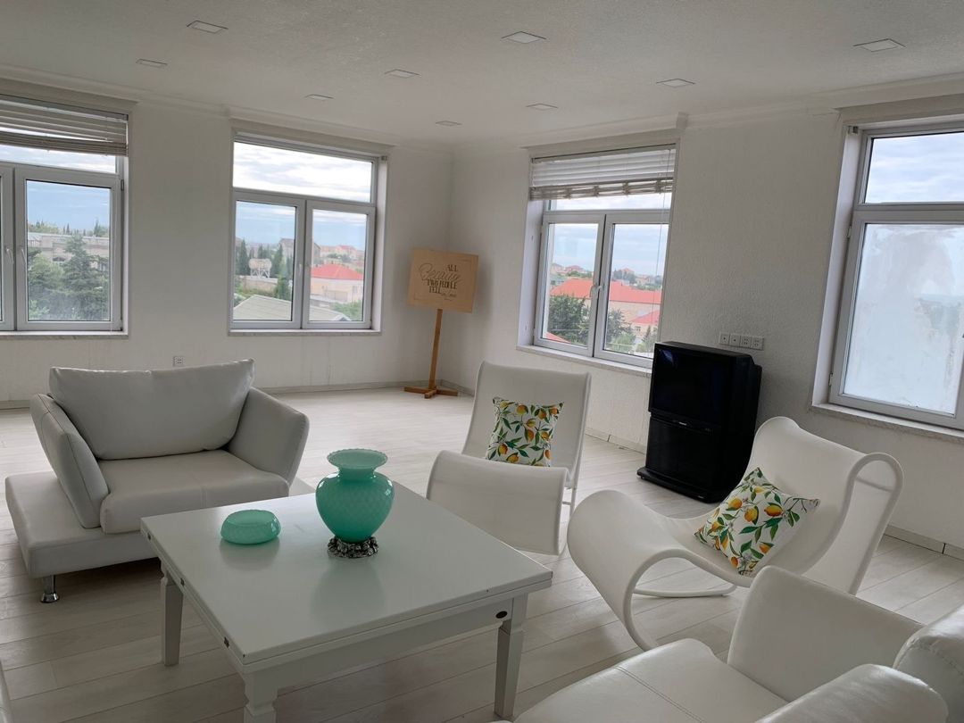 Satılır 6 otaqlı həyət evi/bağ evi 420 m² — Ev, villa, Bakı (3)
