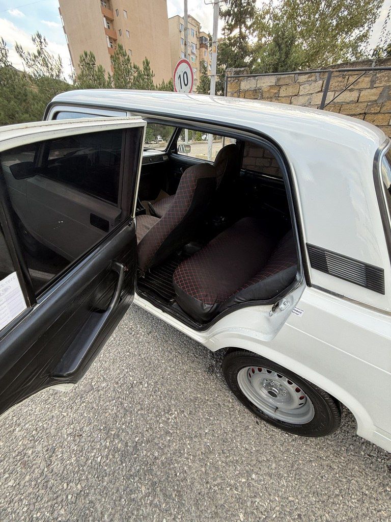 Lada (VAZ) 2107, 1.6 L, 2010 il, 270 000 km — Avtomobillər, Bakı (8)
