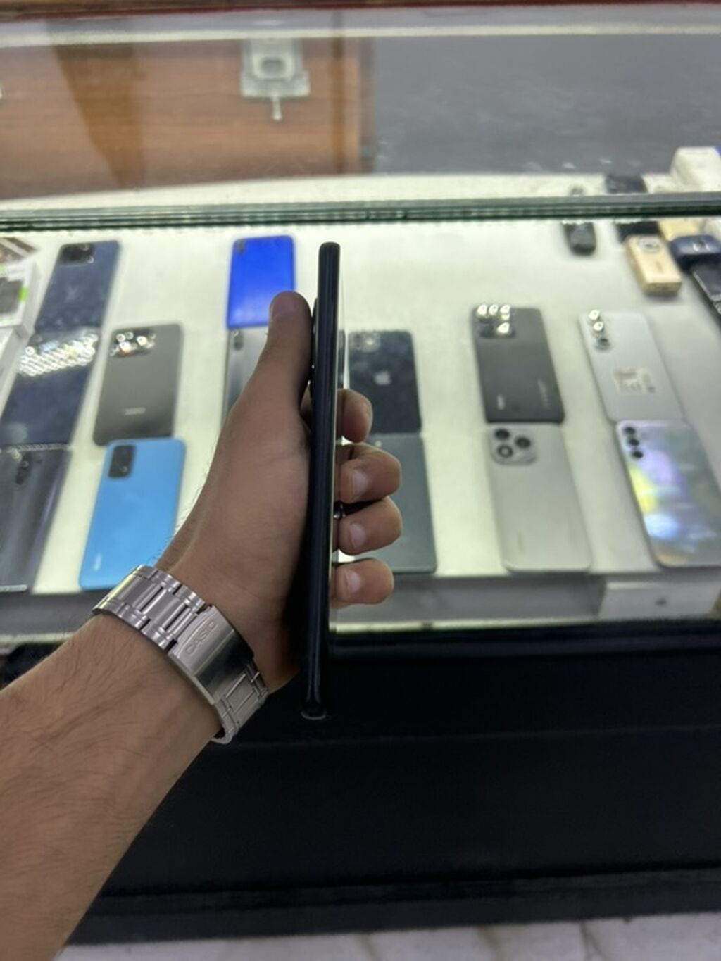 Redmi Note 14 Pro+, 256 GB, rəng - Qara, Sensor — Xiaomi, Gəncə (7)
