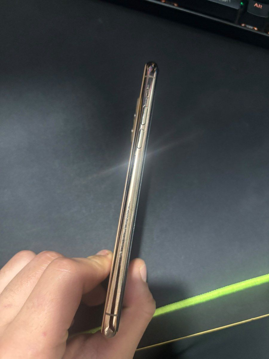Apple iPhone 11 Pro Max Gold 64GB/4GB — Smartfonlar, Bakı (2)