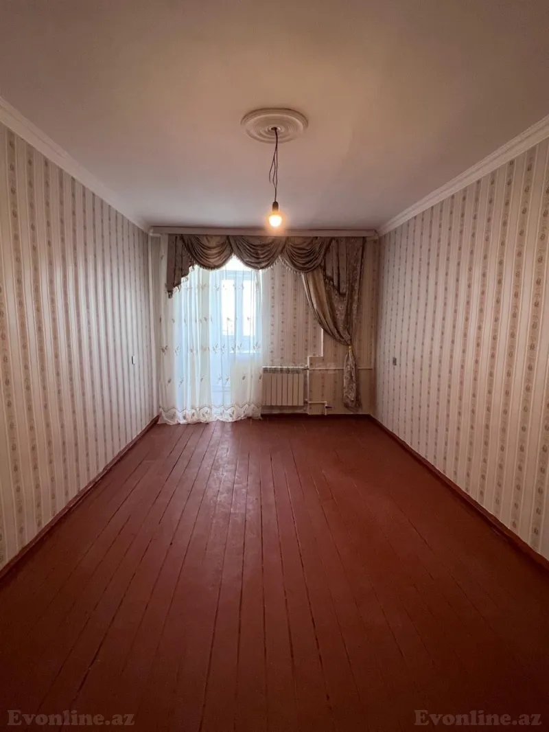 Satılır 1 otaqlı Mənzil Köhnə tikili 22 m² Bakı, Suraxanı r., Qaraçuxur — Bakı