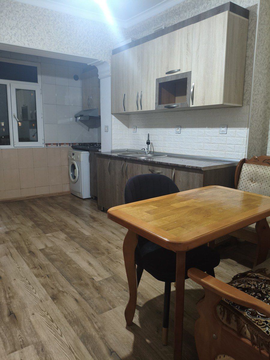 İcarəyə verilir 2 otaqlı köhnə tikili 75 m² — Mənzil, Bakı (6)