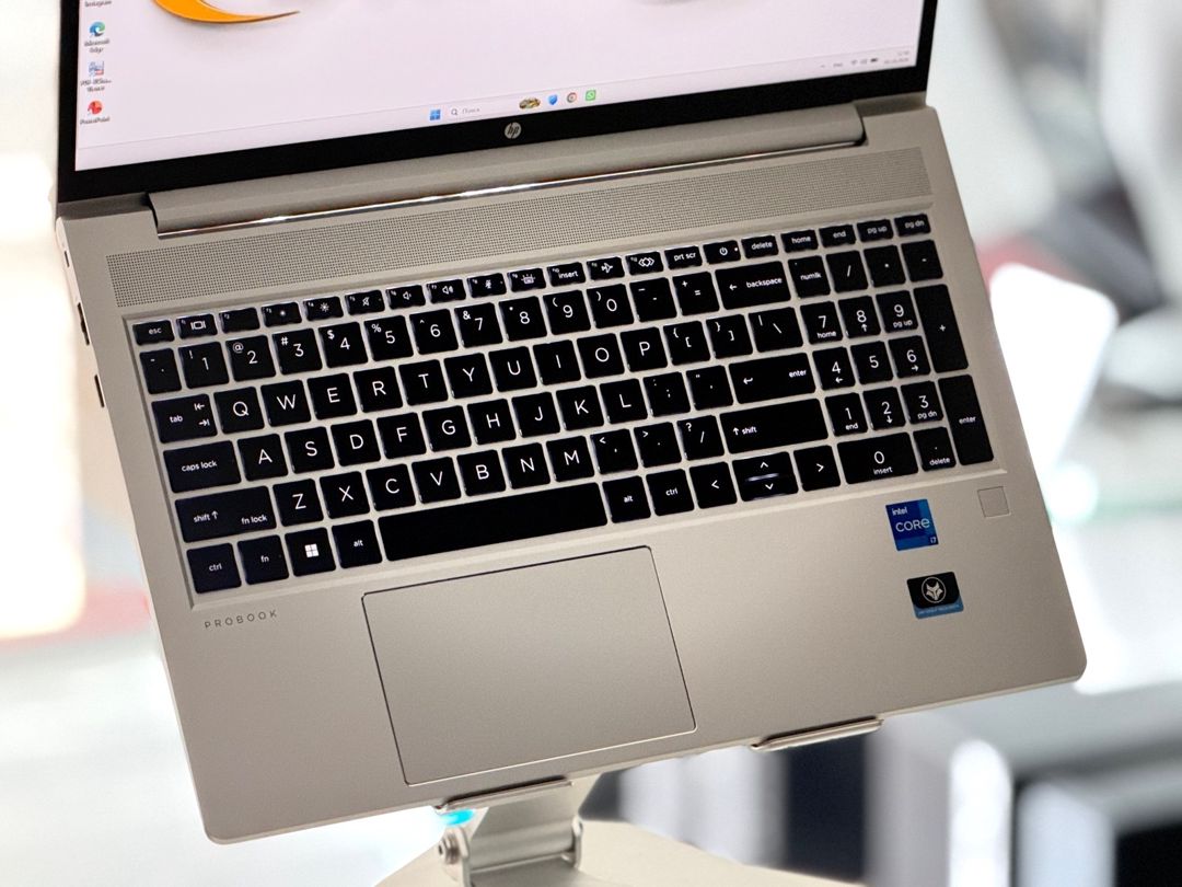 HP ProBook 450 G9 i7 noutbuk — Noutbuklar, Bakı (7)