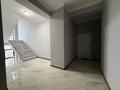 Satılır 2 otaqlı yeni tikili 60 m² — Bakı