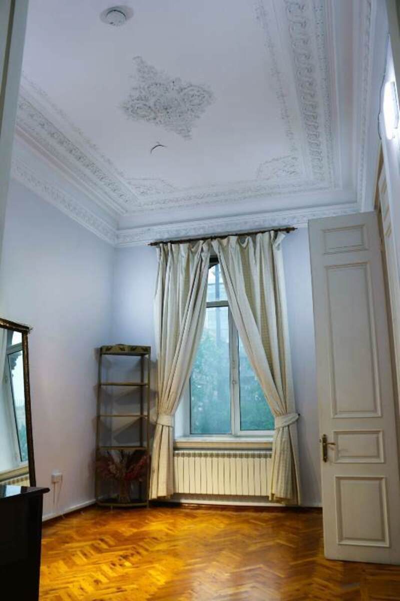 6-otaqlı mənzil, Üzeyir Hacıbəyov küç., 240 m² — Mənzil, Bakı (10)