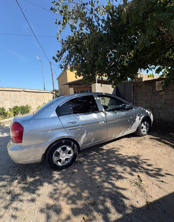 Hyundai Accent, 2006 il, 353600 km, 1.6 L 90-ZM-071 — Avtomobillər (5)