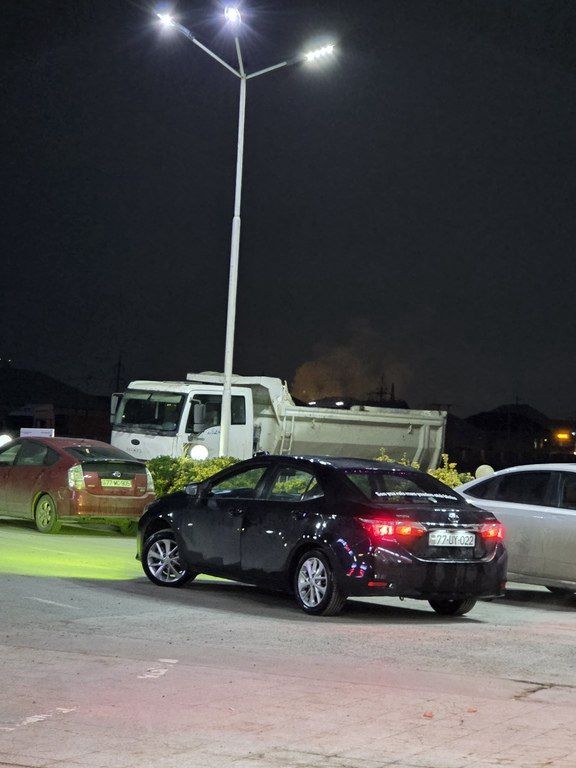 Toyota Corolla, 1.6 L, 2014 il, 198 000 km 77-UY-022 — Avtomobillər, Sumqayıt (4)