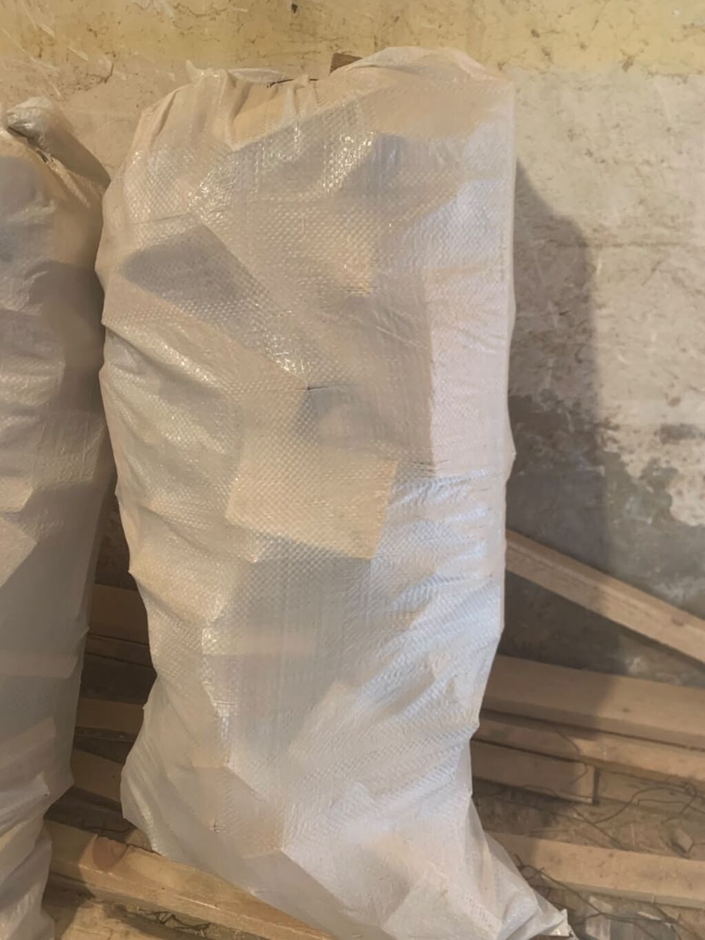 Mebel sexindən çıxan taxta qırıntıları və kəsilmiş ştaketlər/çubuqlar — Mangal və aksesuarları, Bakı (3)