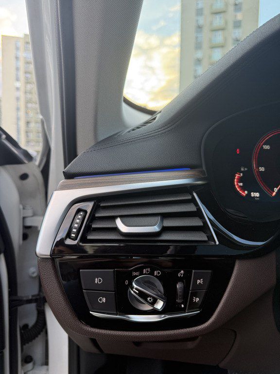 BMW 530, 2.0 L, 2019 il, 131 350 km — Avtomobillər, Bakı (12)
