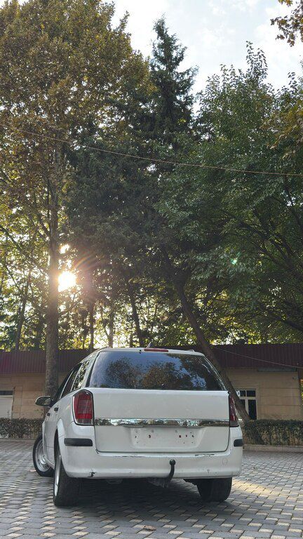 Opel Astra, 1.7 L, 2006 il, 500 000 km — Avtomobillər, Yevlax (12)