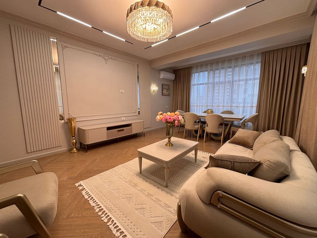 Satılır 3 otaqlı yeni tikili 118 m² — Mənzil, Bakı (2)