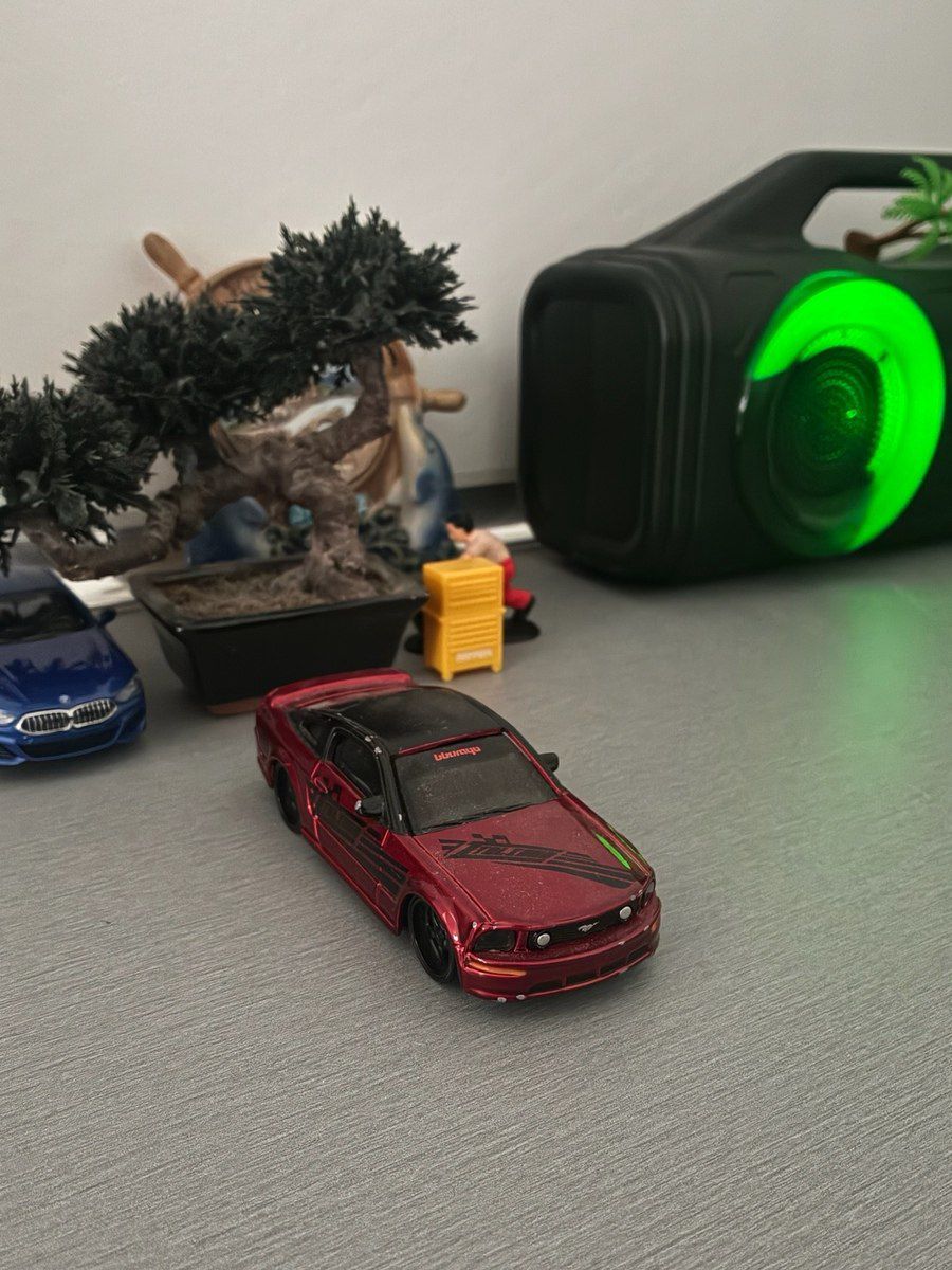 Ford Mustang GT 2004 modelləri — Kolleksiyalar, Bakı