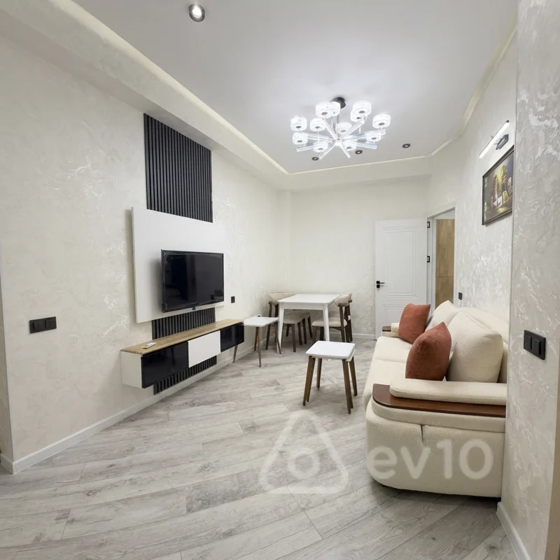 2 otaqlı mənzil, 50 m², Azər Manafov küçəsi — kirayə — Mənzil, Bakı (2)