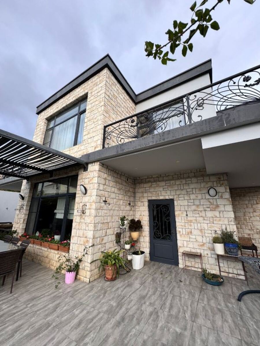 Villa, Badamdar qəs — Ev, villa, Bakı (2)