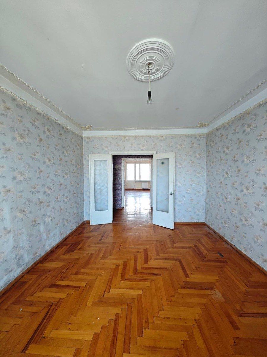 Satılır 4 otaqlı köhnə tikili 100 m² — Mənzil, Bakı (8)