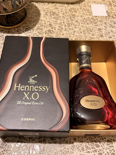 Konyak Hennessy X.O — Bakı