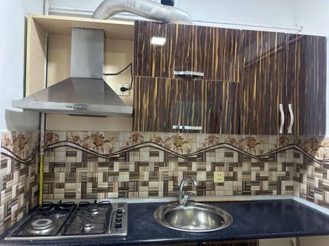 İcarəyə verilir 2 otaqlı köhnə tikili 65 m² — Bakı