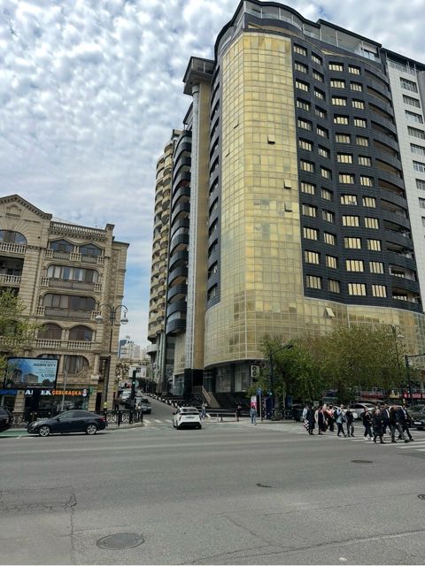Ofis icarəyə verilir, Nizami m — Bakı