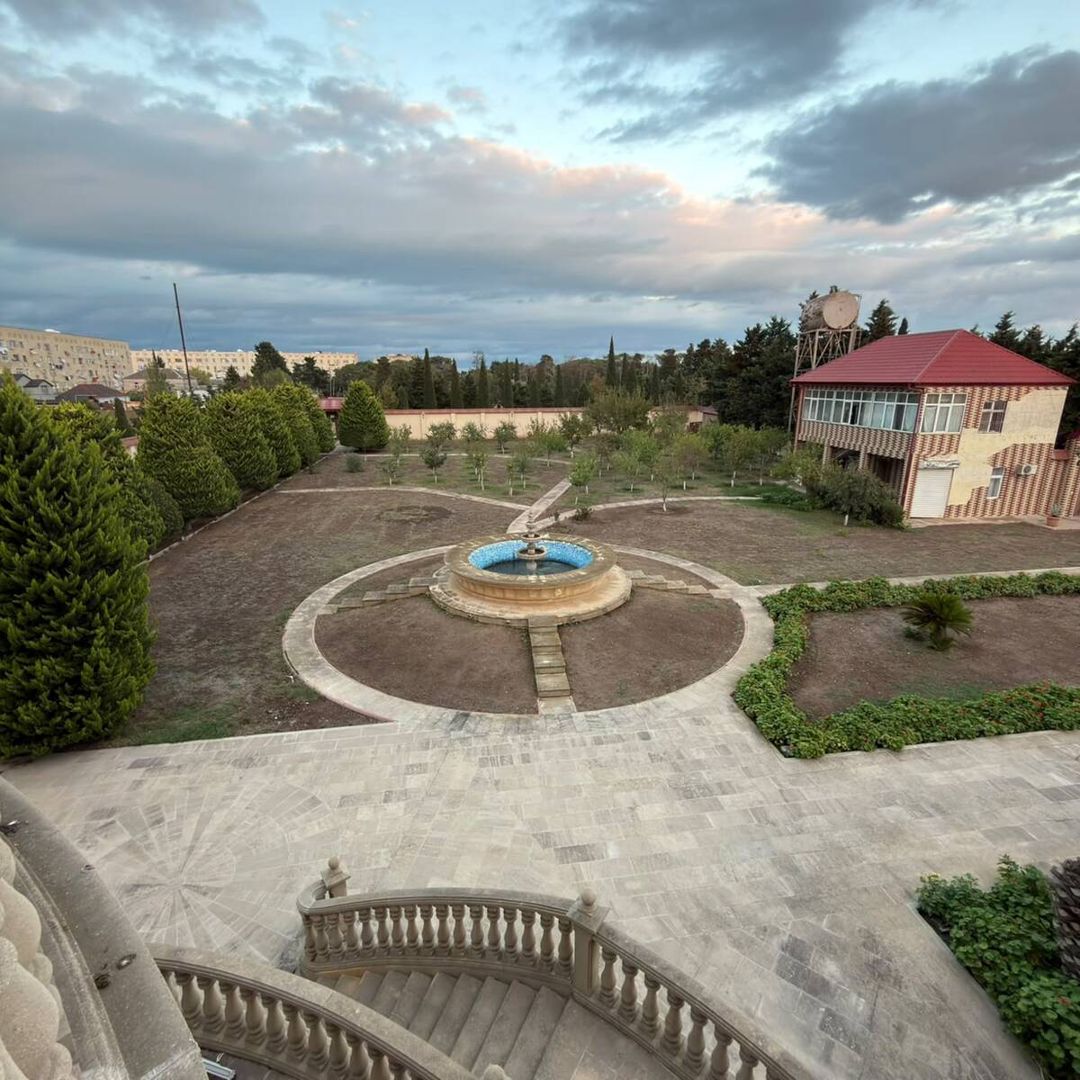 Satılır 7 otaqlı həyət evi/bağ evi 1100 m² — Ev, villa, Bakı (11)