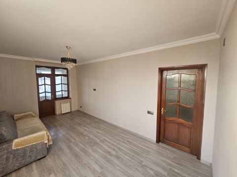 Satılır 2 otaqlı köhnə tikili 40 m² — Bakı