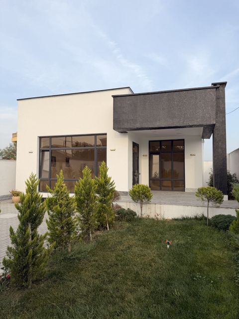 Satılır 4 otaqlı həyət evi/bağ evi 108 m² — Bakı