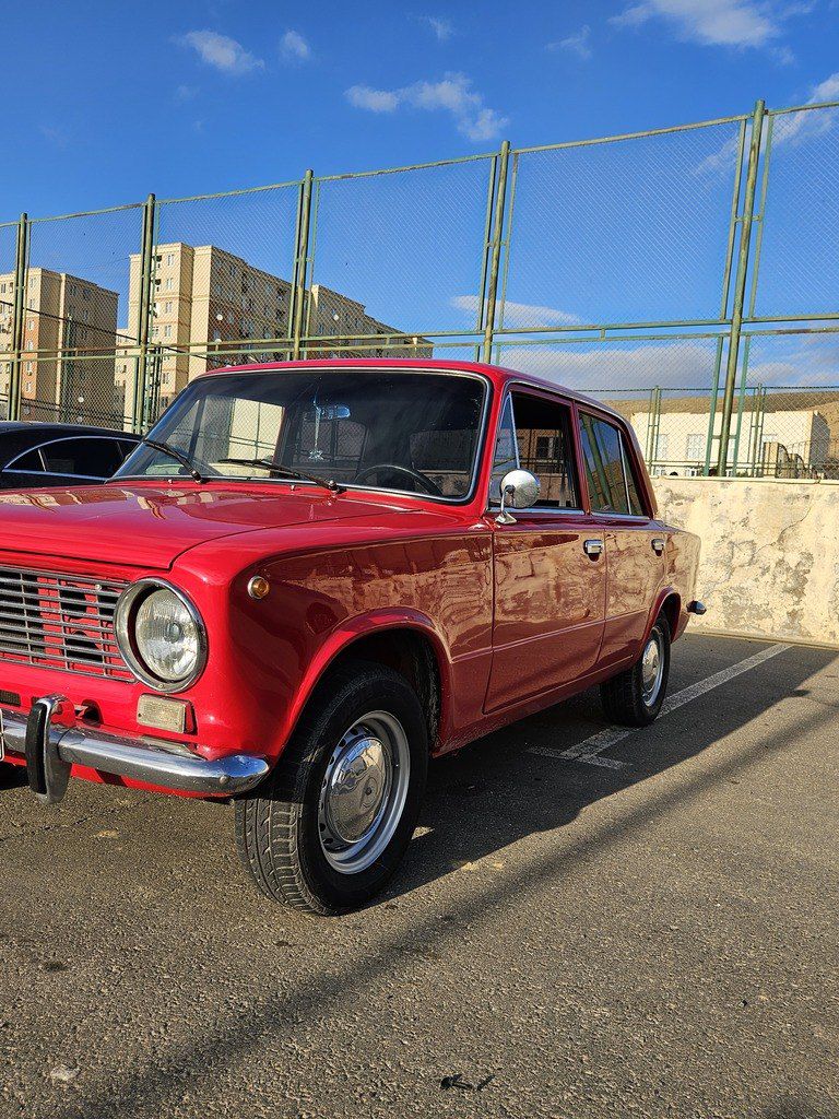 Lada (VAZ) 2101, 0.7 L, 1977 il, 92 260 km 77-XY-919 — Avtomobillər, Bakı (5)