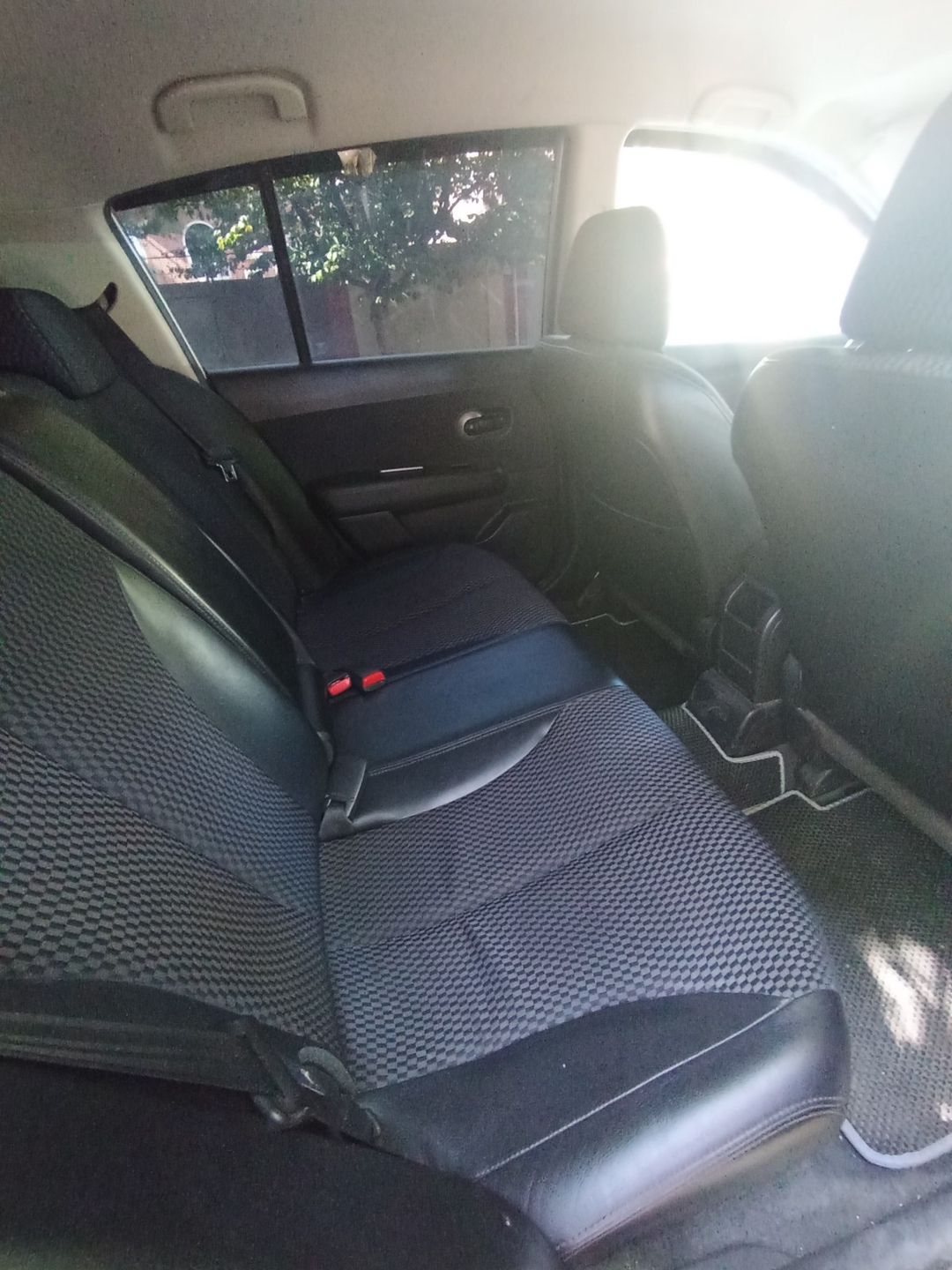 Nissan Tiida, 2011 il 77-HX-843 — Avtomobillər, Bakı (6)