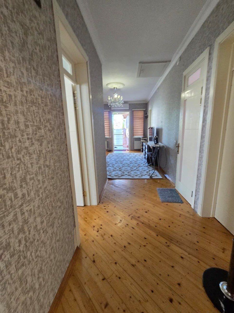 Satılır 4 otaqlı həyət evi/bağ evi 130 m² — Ev, villa, Bakı (10)
