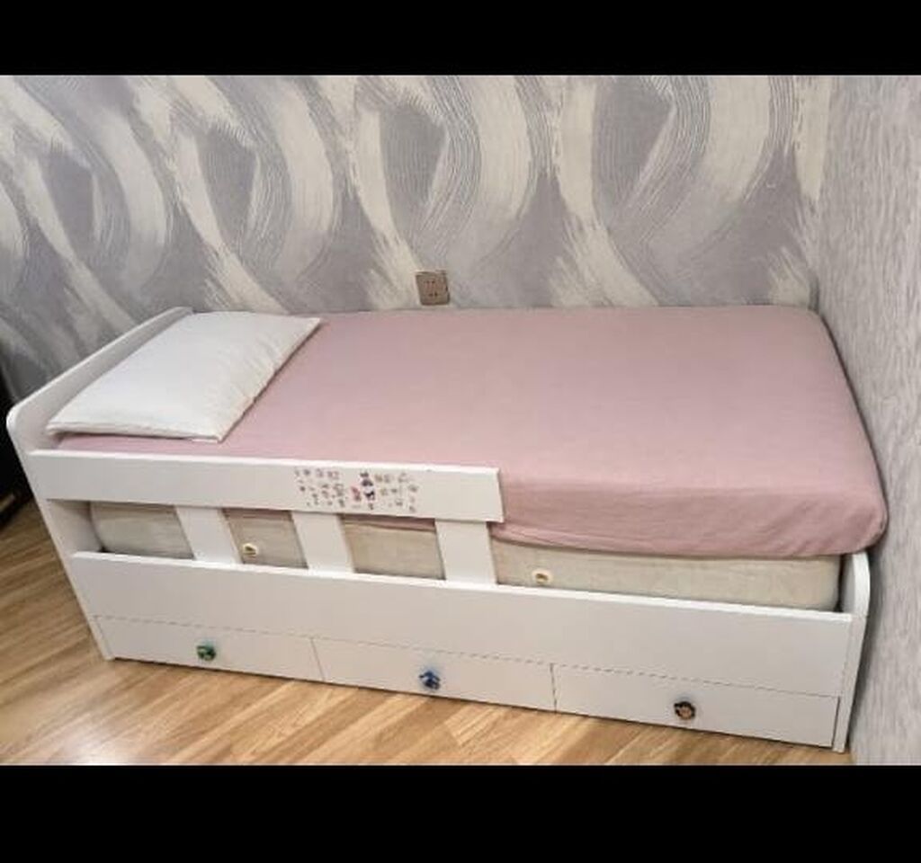 Milana Kravat qiymeti 80man yaxwi veziyyerde matras var olcu 1.60 — Bəşikləri, Qobu