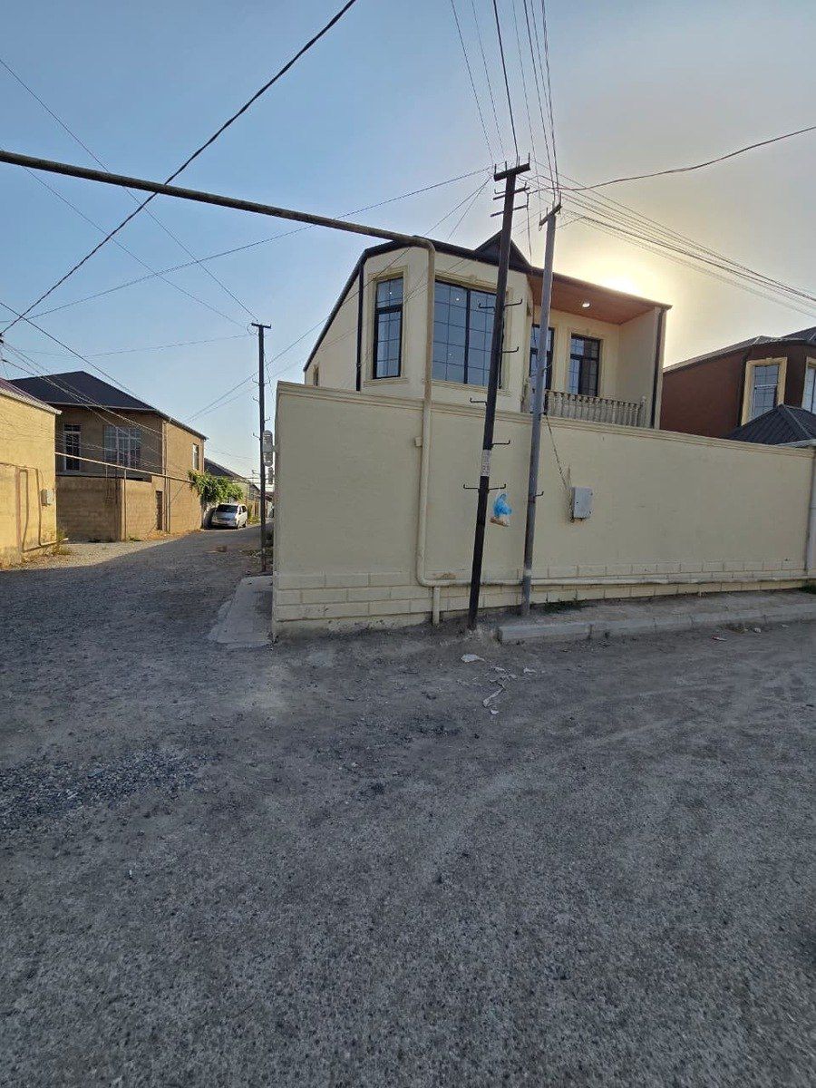 Satılır 5 otaqlı həyət evi/bağ evi 200 m² — Ev, villa, Bakı (8)