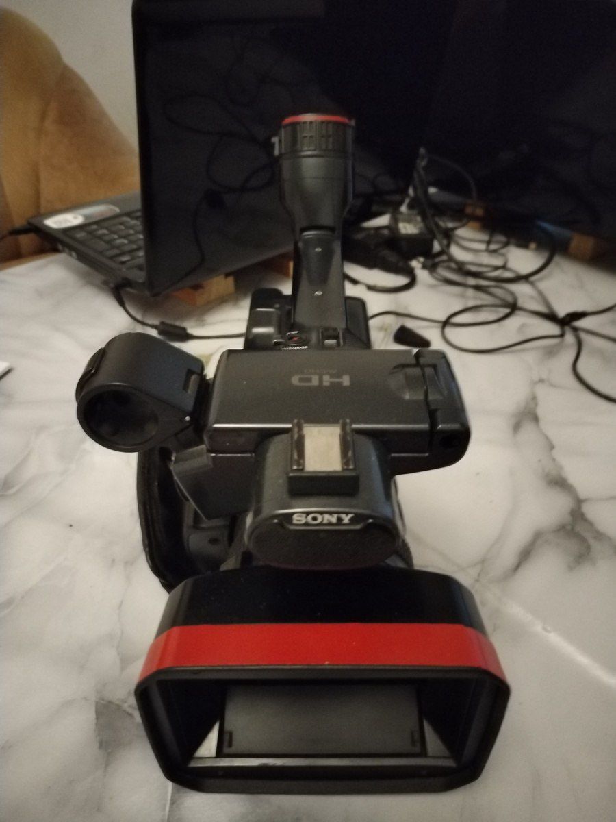 Videokamera Sony AX2000 — Səs texnikası, Balakən (2)