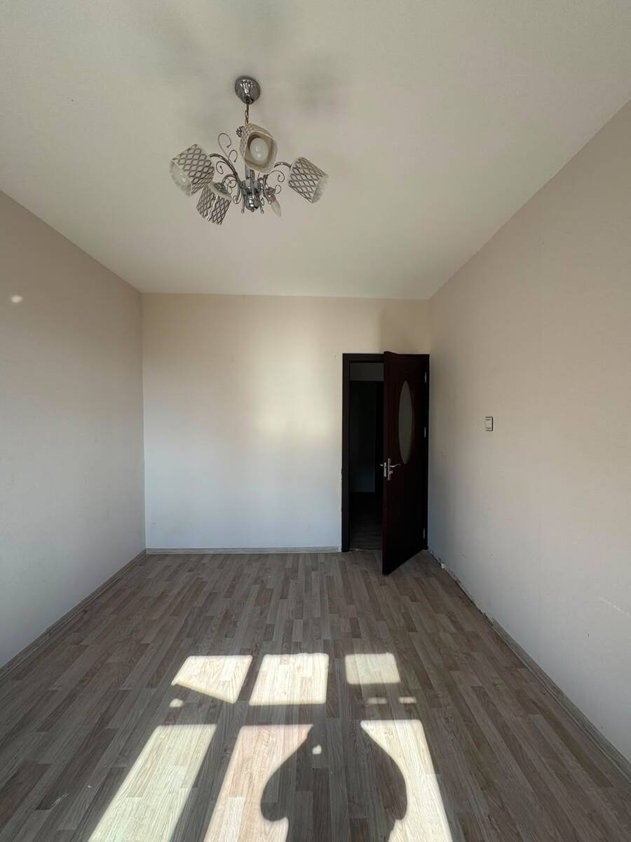 Satılır 2 otaqlı köhnə tikili 60 m² — Mənzil, Bakı (2)