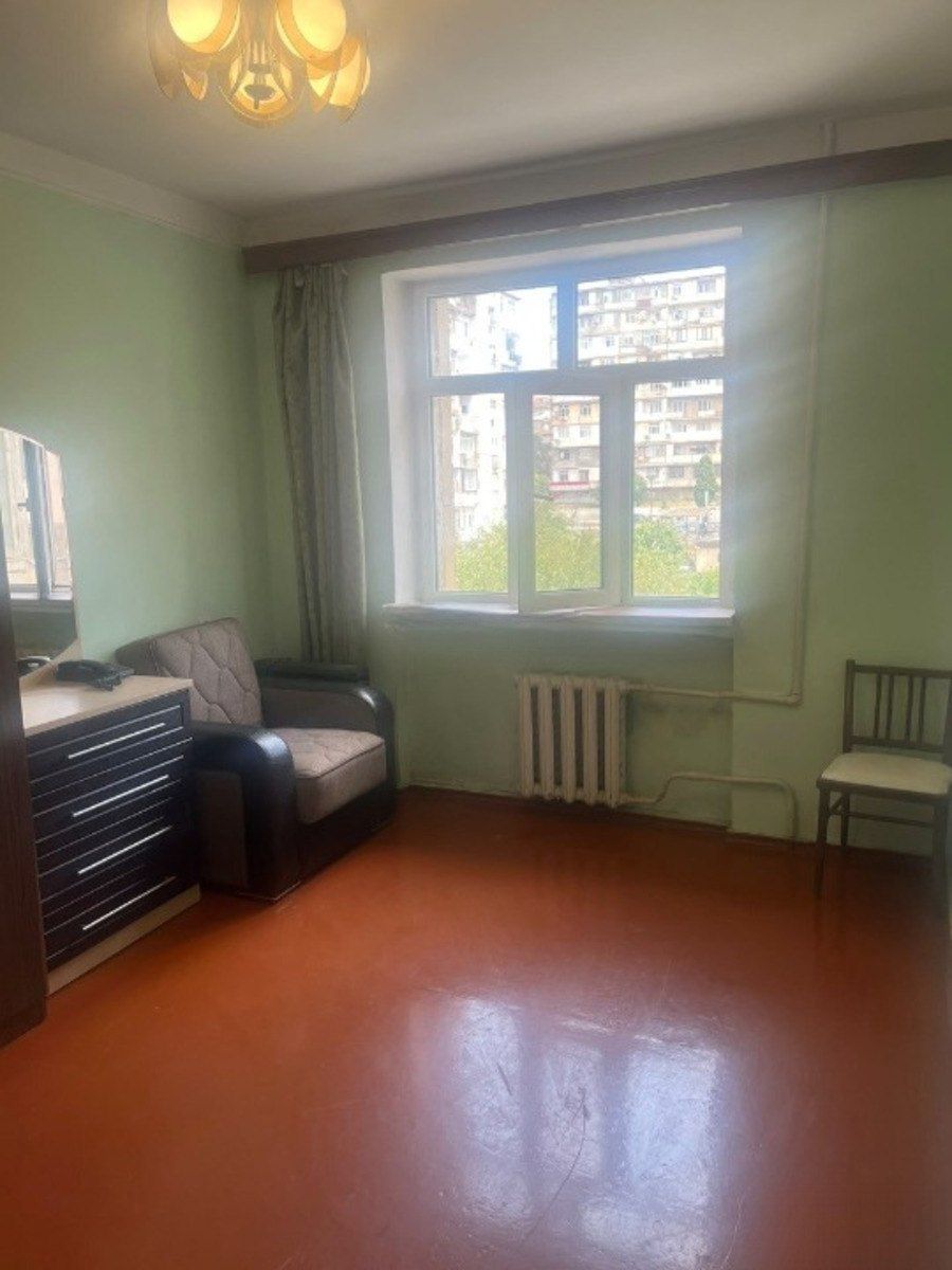 Satılır 3 otaqlı köhnə tikili 66 m² — Mənzil, Bakı (7)
