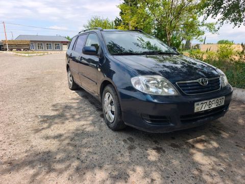 Toyota Corolla, 1.4 L, 2006 il, 448 000 km — Şəmkir