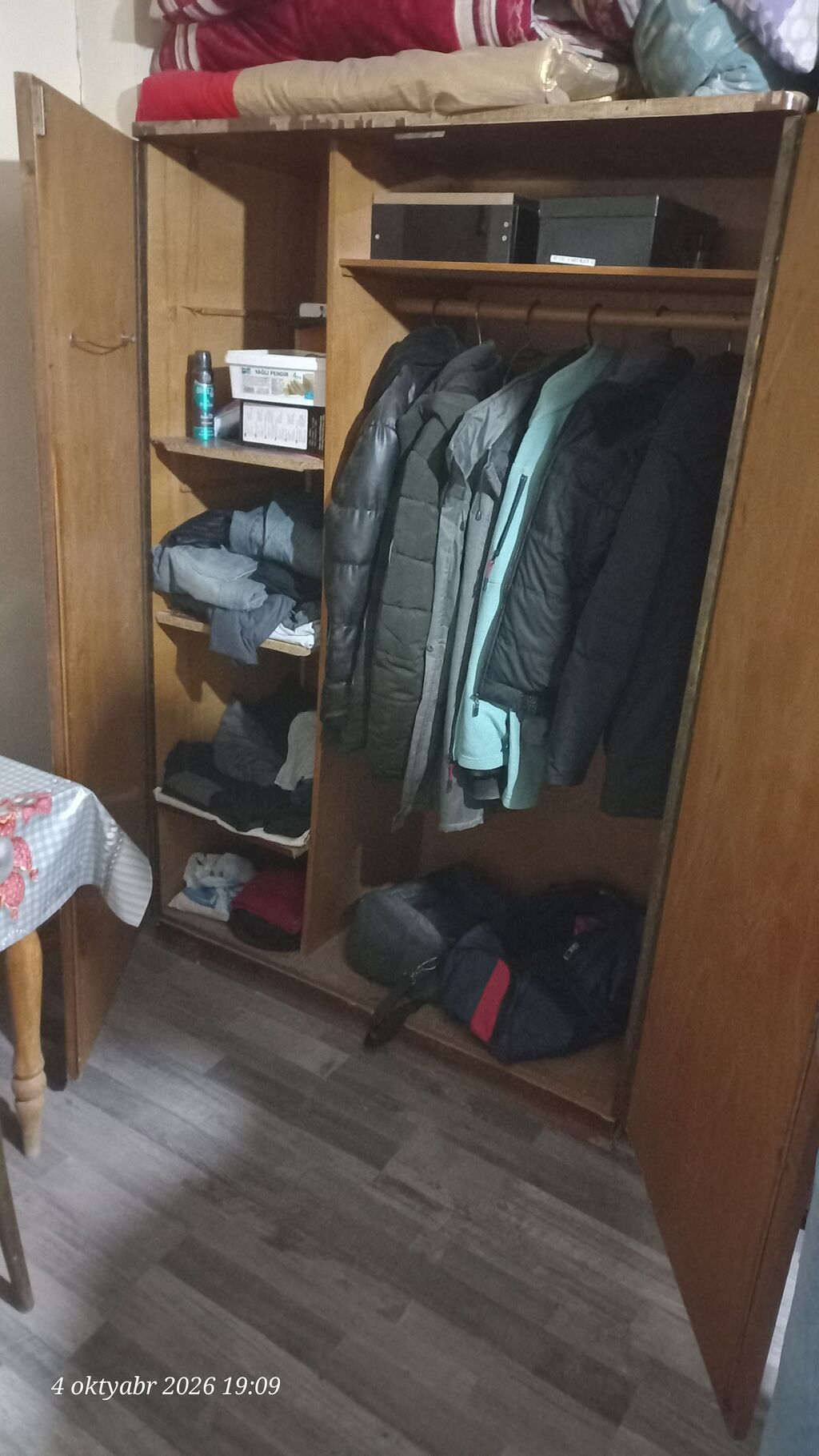 İşlənmiş, Klassik divan, Divan, Bazasız, Açılmayan — Yumşaq mobilya dəstləri, Bakı (3)